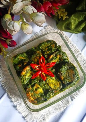 পালক এগস (Palak eggs recipe in Bengali) রেসিপির প্রধান ছবি