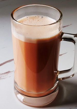 Hình của món Sữa YẾN MẠCH mix củ dền & hạt điều.
