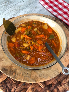 Una foto de Lentejas con verduras