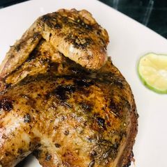 A picture of Herby and Moist Roast Chicken 🍗.