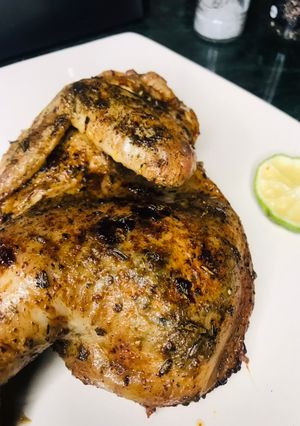 A picture of Herby and Moist Roast Chicken 🍗.