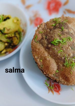 कुट्टू के आटे की पूरी रेसिपी मुख्य फोटो