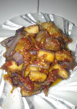 A picture of Sambal terong.