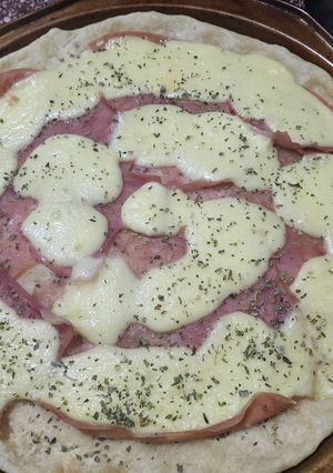 Una foto de Tarta de fiambre y muzzarella