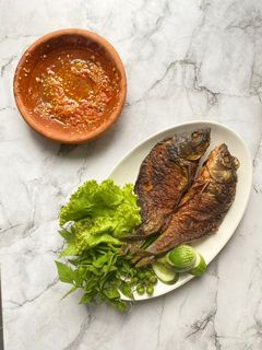 Foto resep Ikan Mas Goreng Bumbu Kuning
