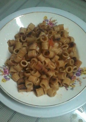 A picture of Spaghetti sauce potatoes.
