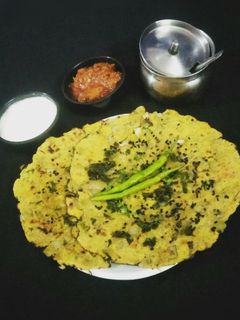 मिस्सी रोटी (Missi Roti recipe in hindi) रेसिपी मुख्य फोटो