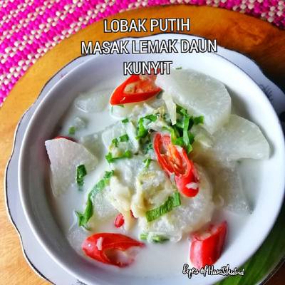 Resipi Lobak Putih Masak Lemak Daun Kunyit Oleh Hani Shaimi Cookpad