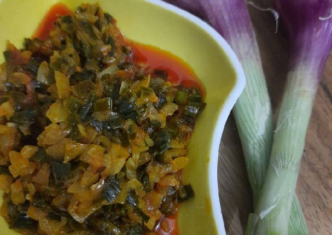 Steps to Prepare Perfect Green onion sabzi