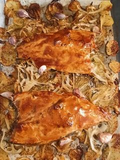 Una foto de Pescado al horno con chipotle