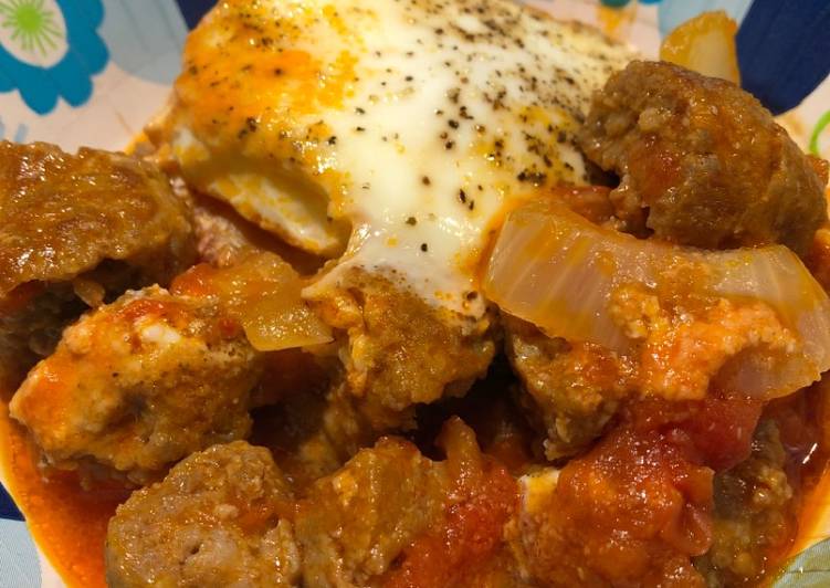 Simple Way to Make Any-night-of-the-week Spicy Eggs in Purgatory