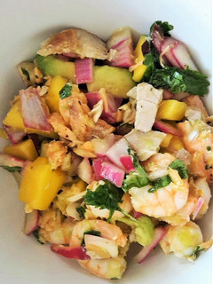 Una foto de Ensalada tropical