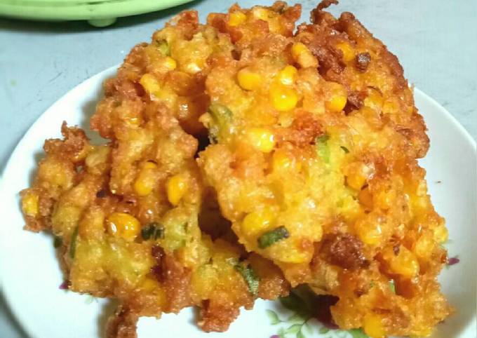 Resep Bakwan Perkedel Jagung Crispy Oleh Silvia Dj Cookpad