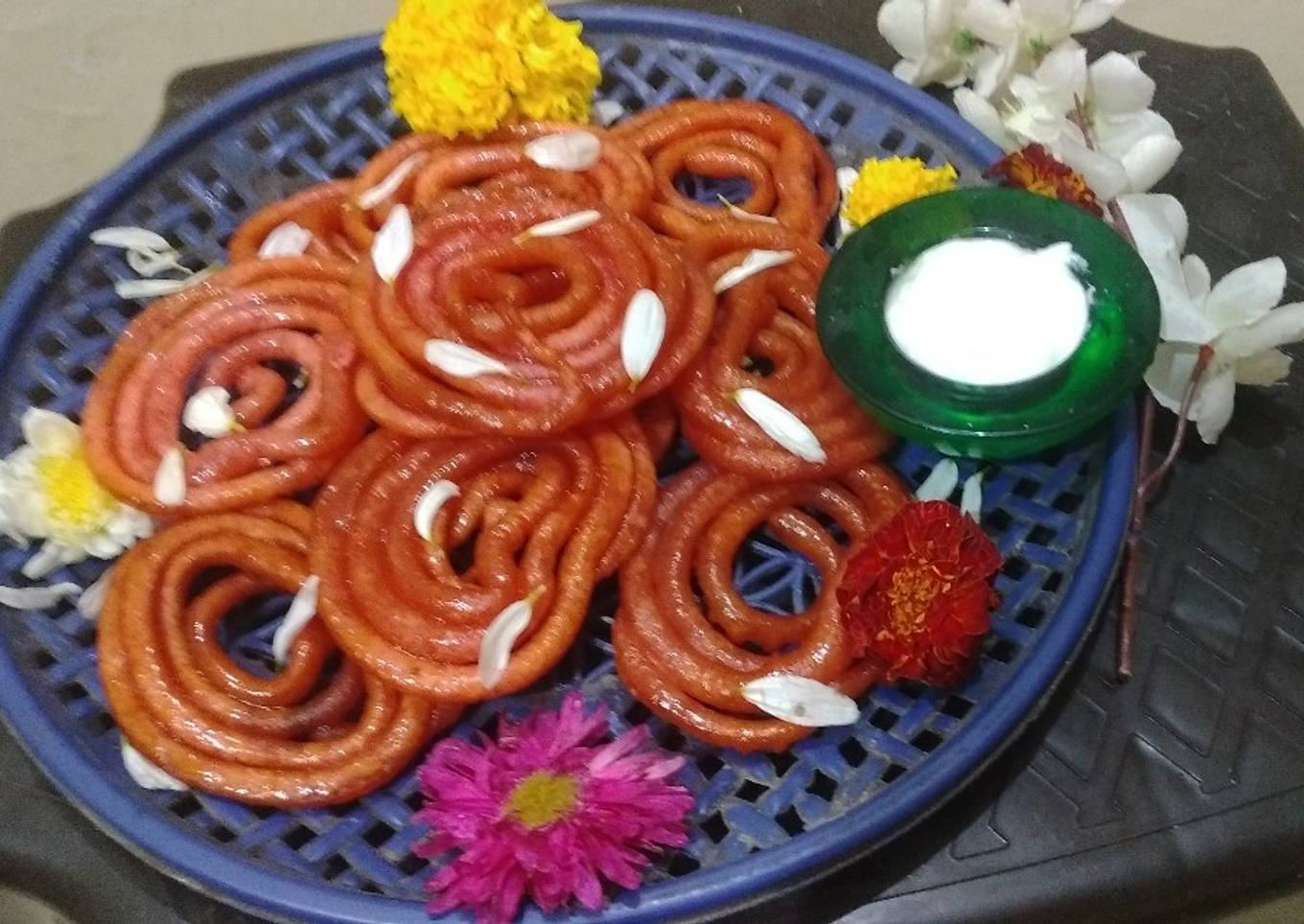 दही जलेबी (dahi jalebi)