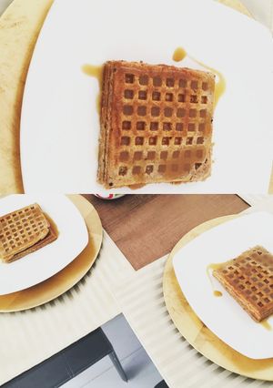 Una foto de Wafles con nutella y arequipe