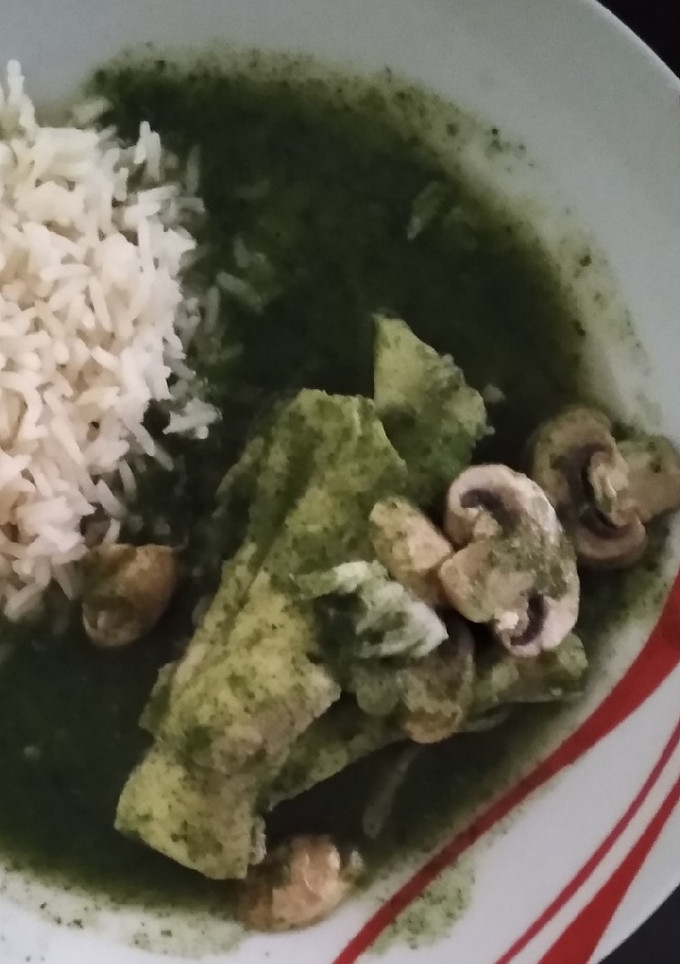 Una foto de Filete de pescado con champiñones