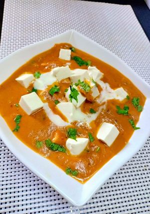 A picture of Paneer butter masala.