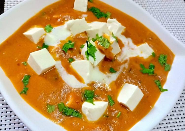 Steps to Make Favorite Paneer butter masala