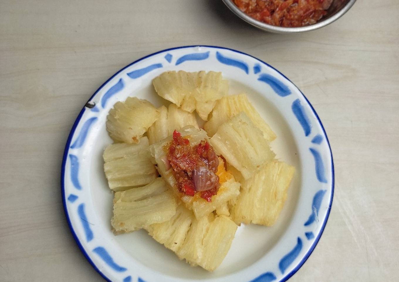 Singkong Goreng Banjur Sambel