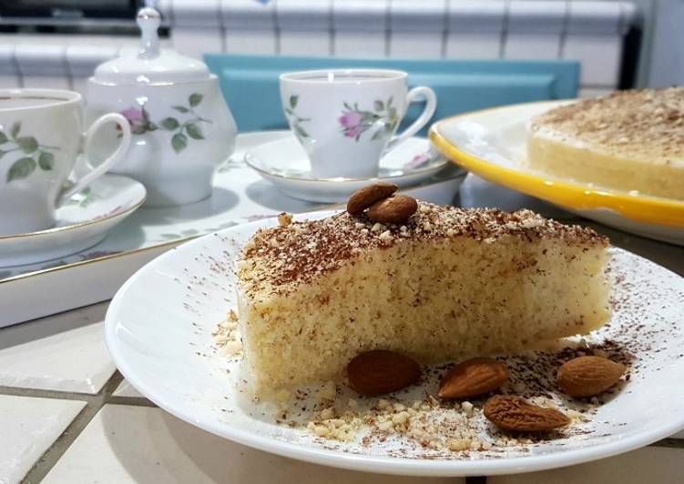 Torta allo yogurt e granella di mandorle (gluten free)