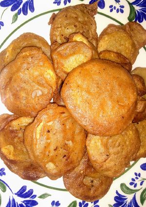 A picture of Kuttu ke pakore.