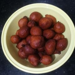 A picture of Crispy gulgule.