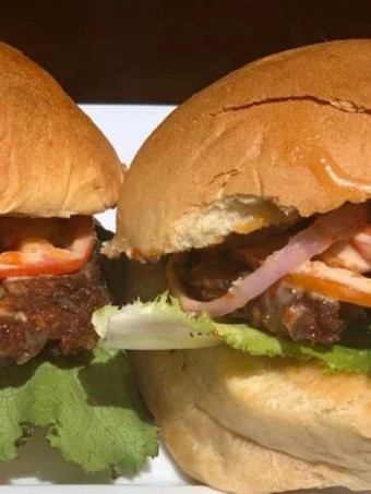 Simple Way Make Recipe Burger that is Really Delicious, Perfect}