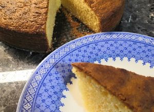Foto principal de Bizcocho de chocolate blanco en Thermomix