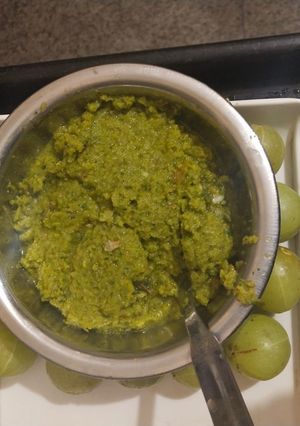A picture of Amla chutney.