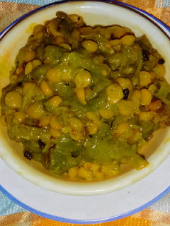 गिलकी की सब्जी रेसिपी मुख्य फोटो
