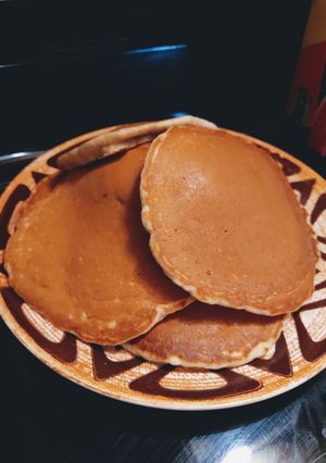 A picture of Extra Fluffy Banana Pancakes.