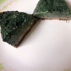 A picture of NO BAKE SPIRULINA- MINT CAKE.