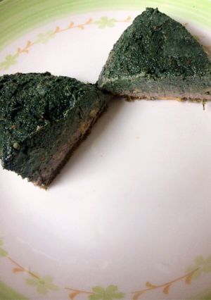 A picture of NO BAKE SPIRULINA- MINT CAKE.