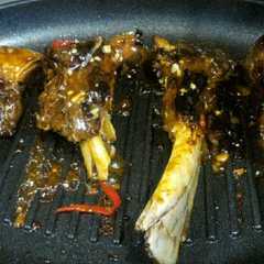 รูปของ Iga Bakar Teflon Madu Bbq Simple