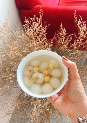 Hình của món Chè nhãn hạt sen.
