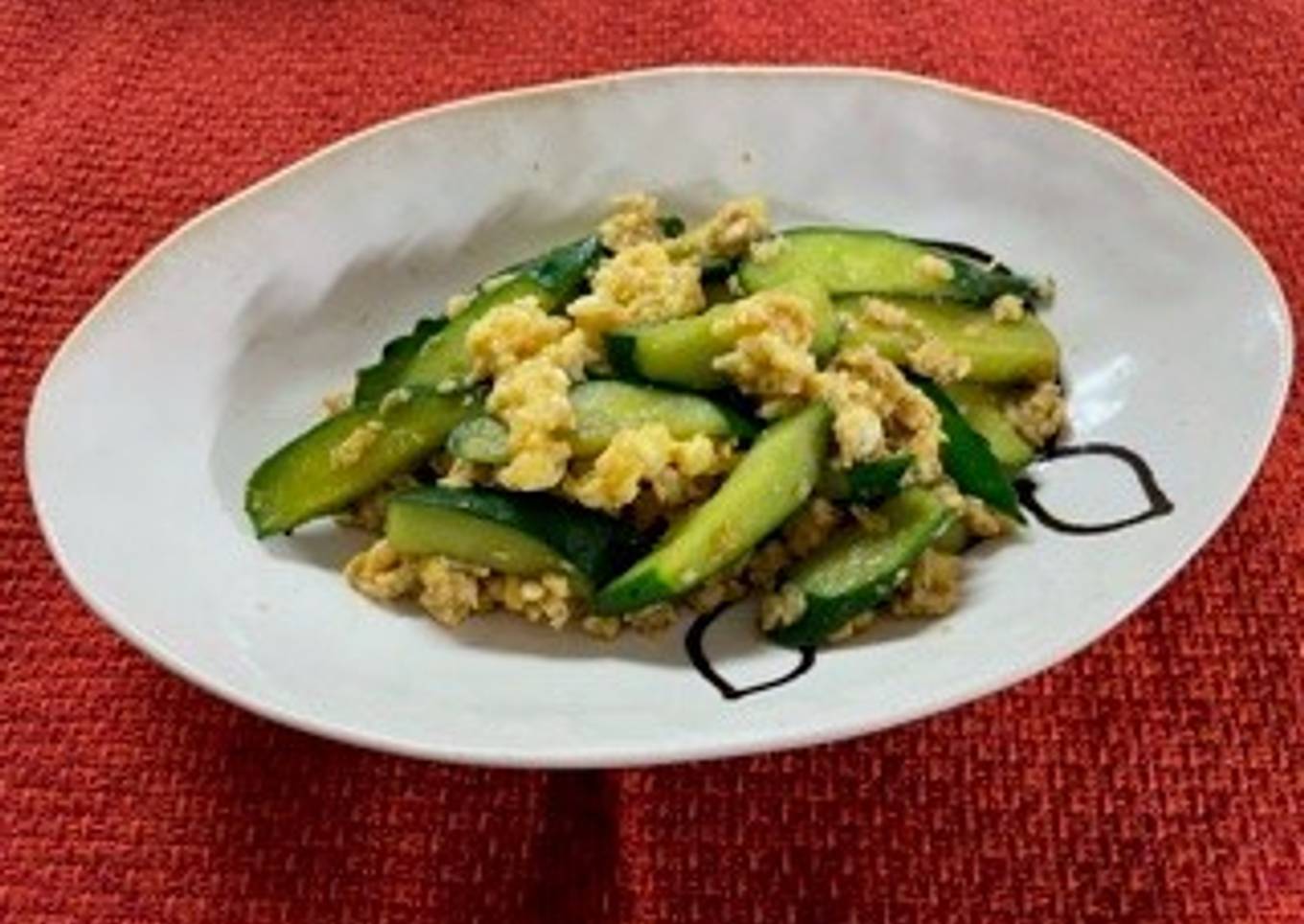 Stir-fried cucumber and egg