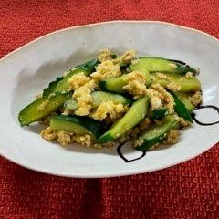 Stir-fried cucumber and egg A picture of Stir-fried cucumber and egg.
