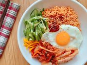 Hình ảnh của mì trộn rau củ