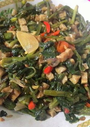 Foto resep Tumis genjer tempe bosok