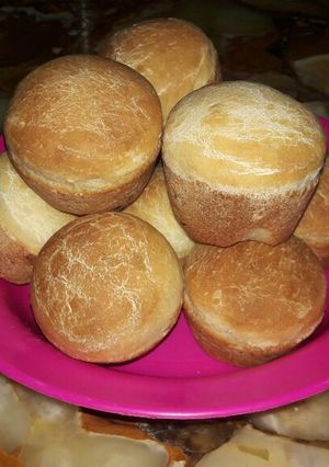 Una foto de Pancitos esponjosos y súper fáciles😋😋