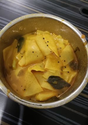 दाल ढोकली (dal dhokli recipe in Hindi) रेसिपी मुख्य फोटो