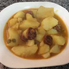 Una foto de Patatas a la riojana