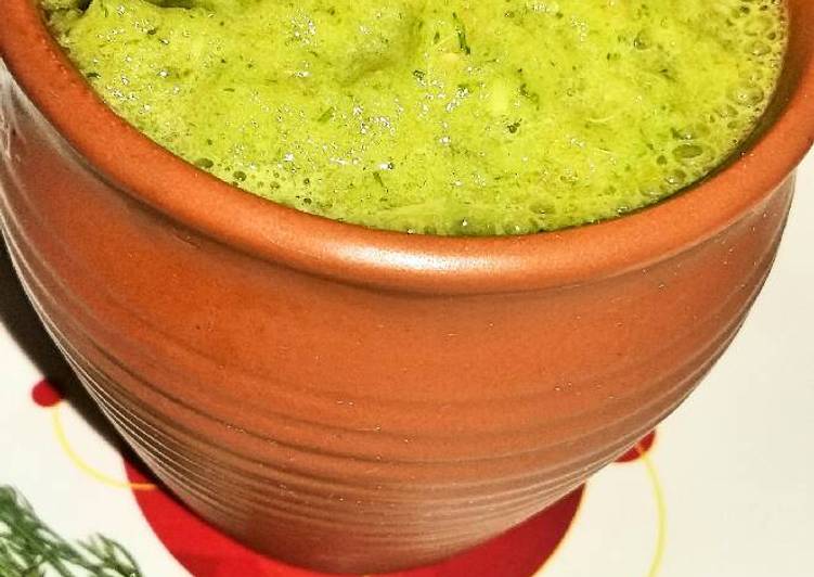 Recipe of Perfect Soya/dill chutney