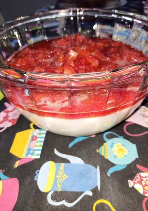 A picture of Strawberry Banana Delight.