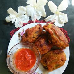 Stuffed teasel gourd pakoda A picture of Stuffed teasel gourd pakoda.
