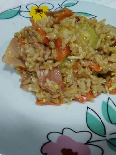 Una foto de Arroz con calabacín y salsa de soja