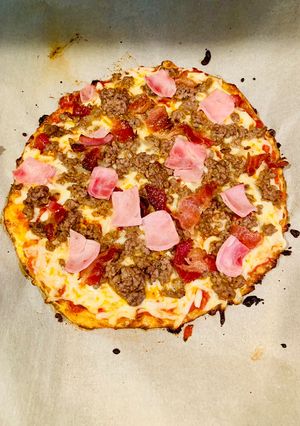 A picture of Keto Pizza.