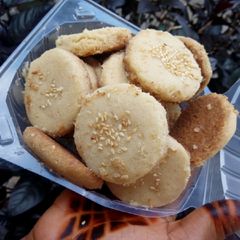 A picture of Traditional cookies gireba.