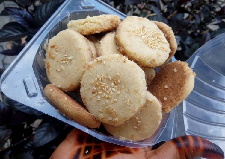 Traditional cookies gireba