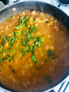 A picture of Aloo chana masala.
